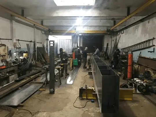 trabajando en el puente